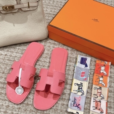 Hermes Slippers